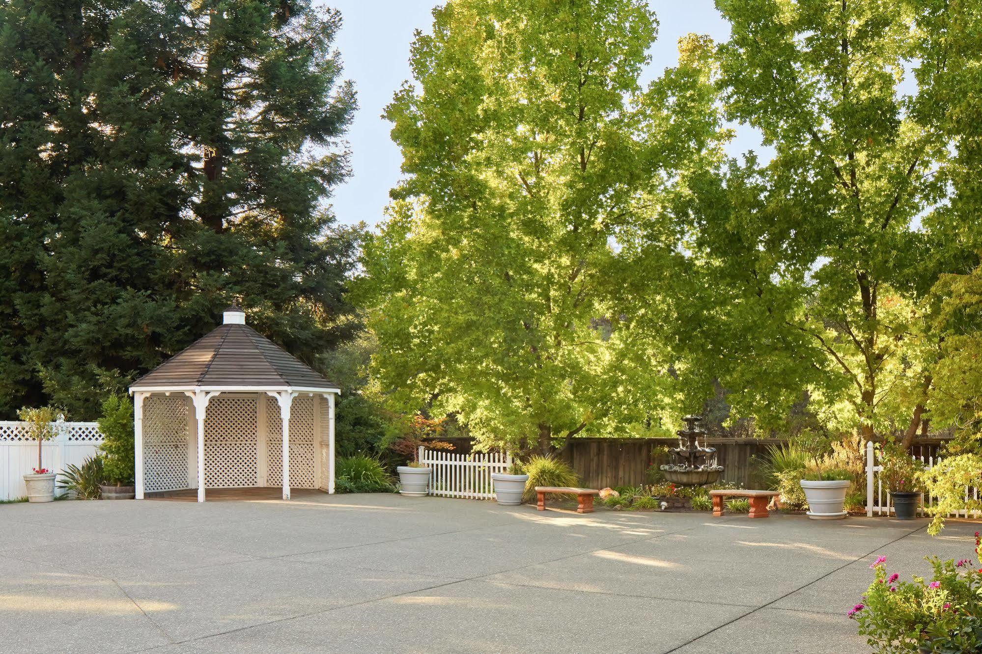 Lake Natoma Inn Folsom Zewnętrze zdjęcie